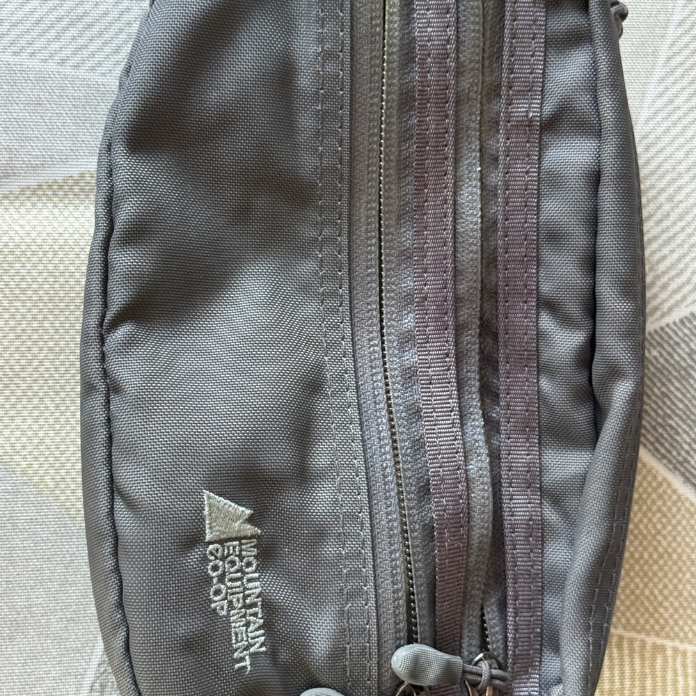 Mountain Equipment Co-op Gray Travel Bag